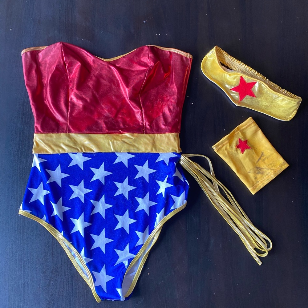 Wonder Woman full costume!